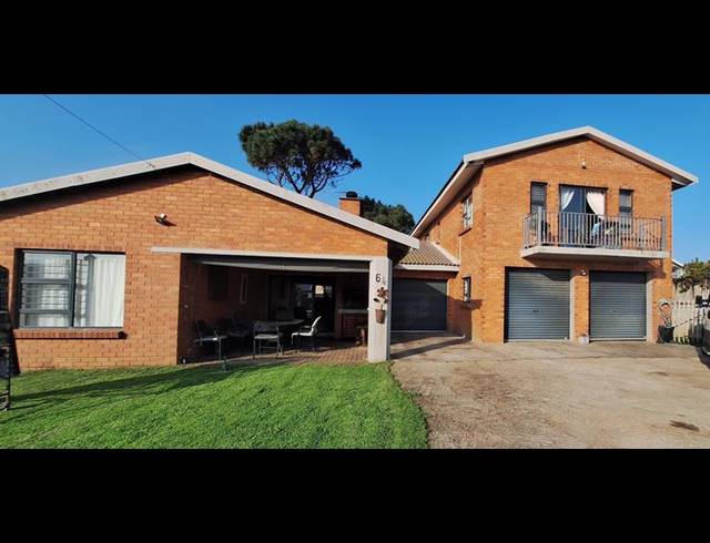 5 BEDROOM HOUSE FOR SALE IN FRAAIUITSIG